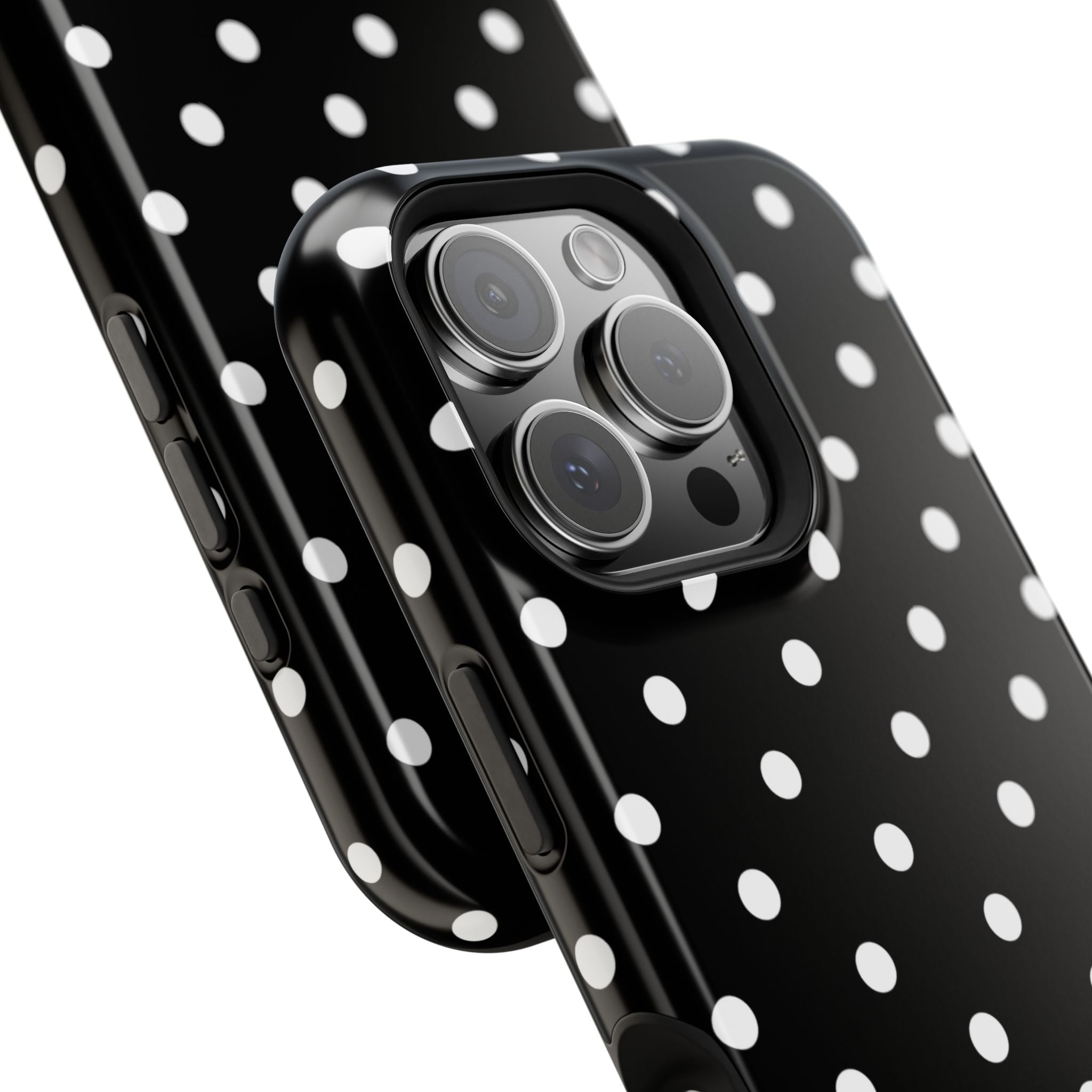 Polka Dots Shell (MagSafe)